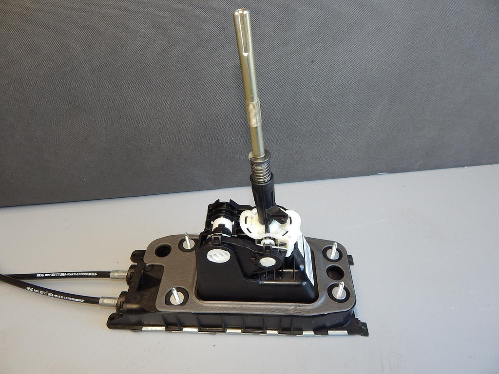 VW PASSAT B8 GEAR SELECTOR 3Q0711049G