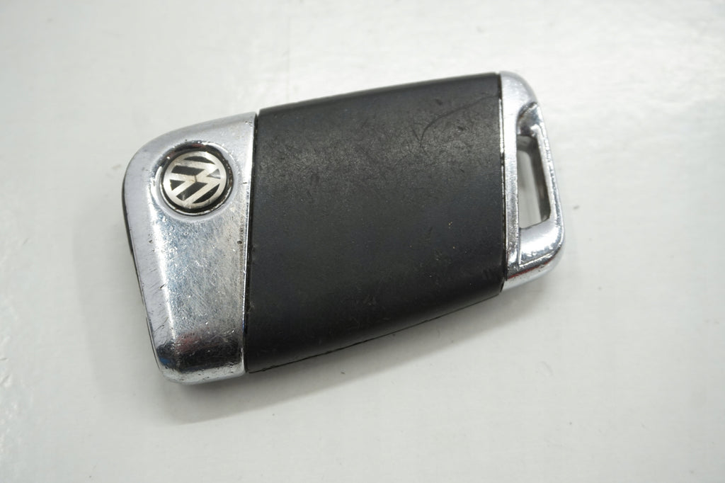 VW PASSAT B8 REMOTE CONTROL KEY 3G0959752