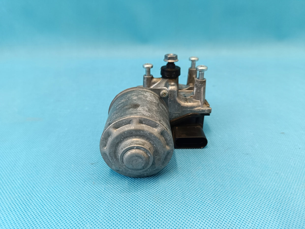 VW PASSAT B8 VARIANT 1.5 TSI 110KW 2024 R WIPER MOTOR 3G1955119E