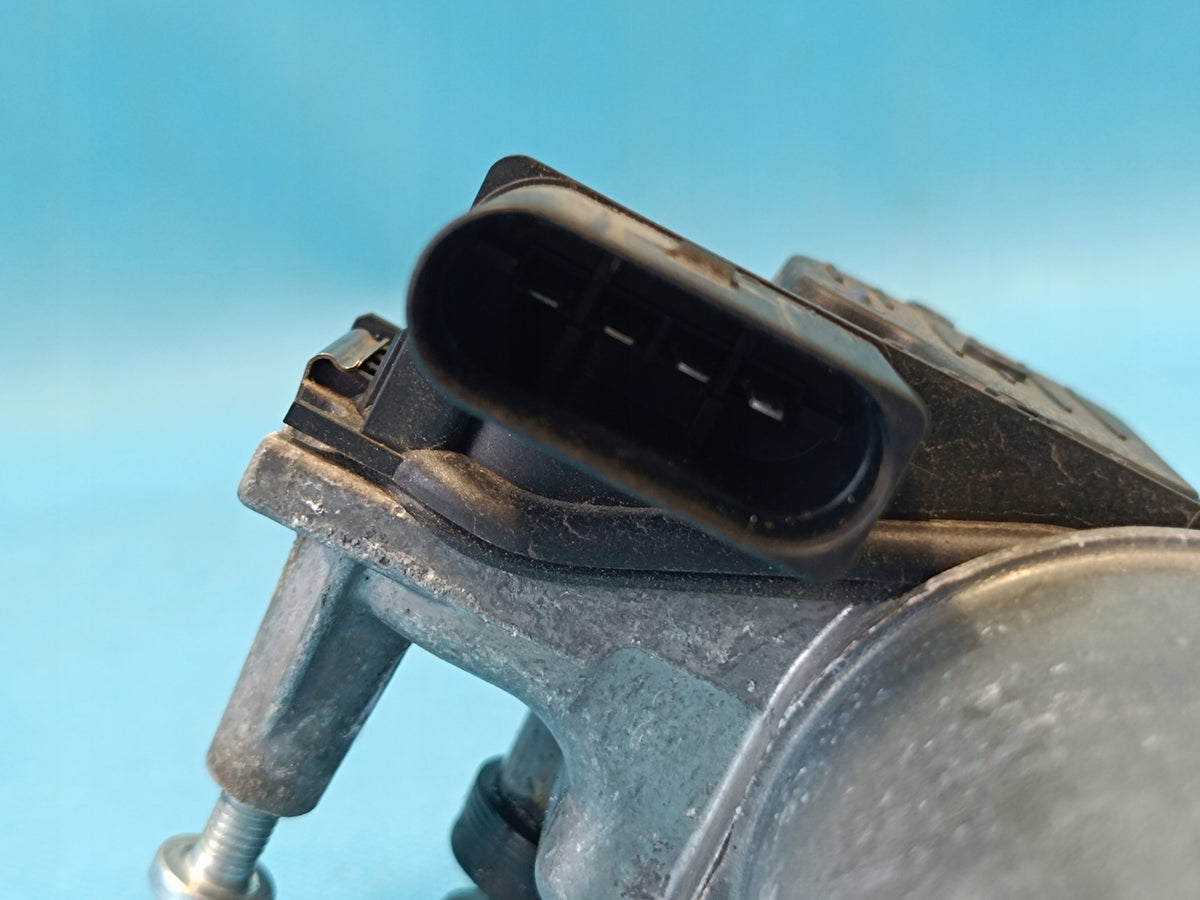 VW PASSAT B8 VARIANT 1.5 TSI 110KW 2024 R WIPER MOTOR 3G1955119E