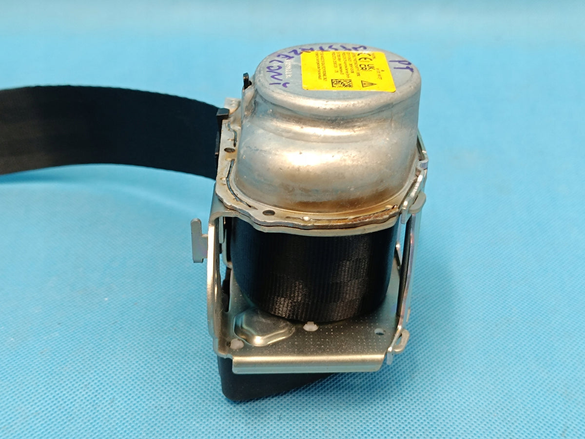 VW PASSAT B8 VARIANT 1.5 TSI 2024 R SEAT BELT RIGHT REAR 3G9857806N