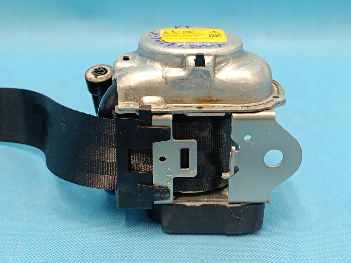 VW PASSAT B8 VARIANT 1.5 TSI 2024 R SEAT BELT RIGHT REAR 3G9857806N