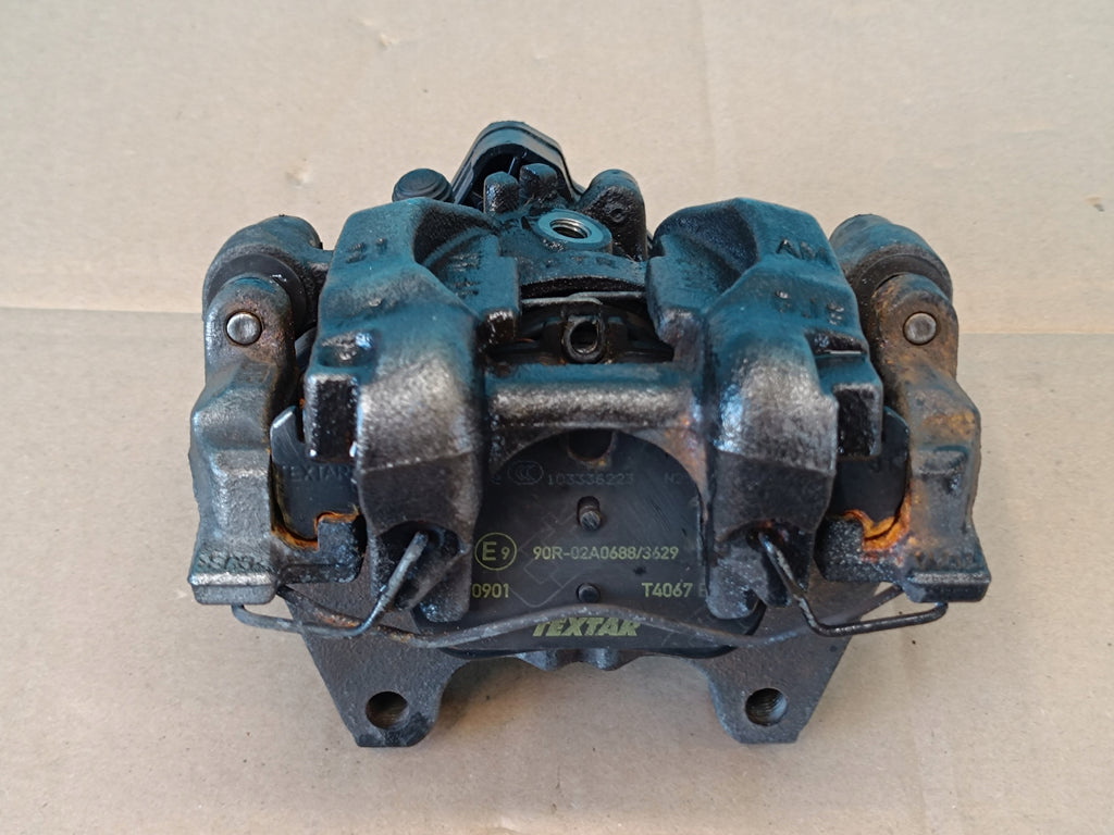 VW PASSAT B8 VARIANT 2024 R BRAKE CALIPER RIGHT REAR 300x12 3Q0615424E