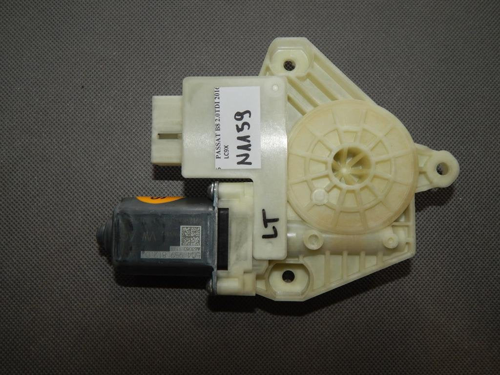 VW PASSAT B8 WINDOW MOTOR LEFT REAR 5Q4959812D