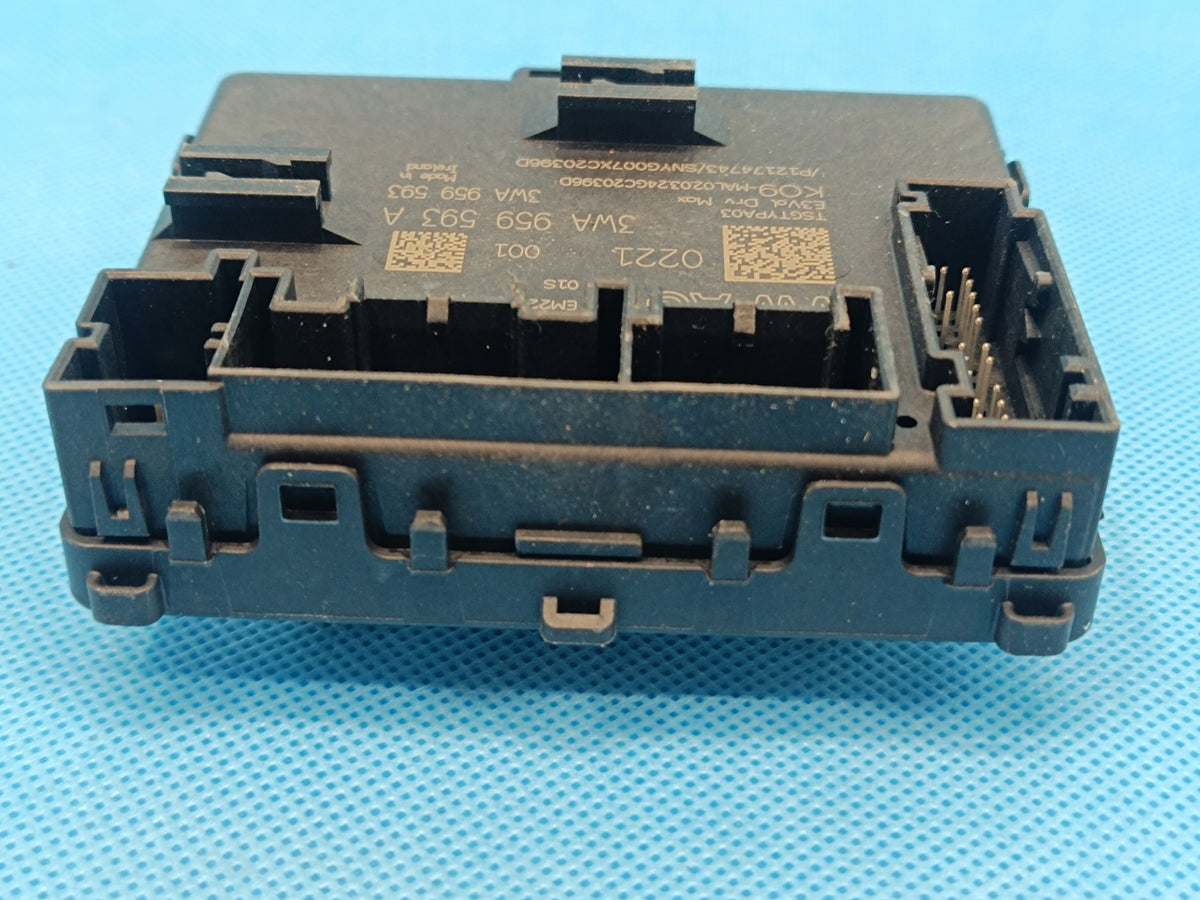 VW PASSAT B9 VARIANT 2.0 TDI 110KW 2024 R DOOR MODULE LEFT FRONT 3WA959593A