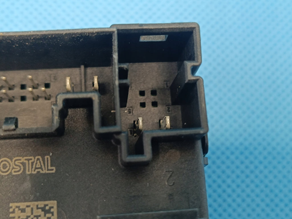 VW PASSAT B9 VARIANT 2.0 TDI 110KW 2024 R DOOR MODULE LEFT FRONT 3WA959593A