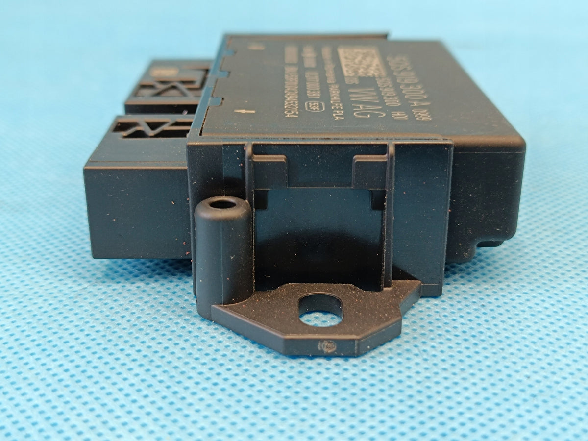 VW PASSAT B9 VARIANT 2.0 TDI 110KW 2024 R MODULE DRIVER PDC 5QS919300A