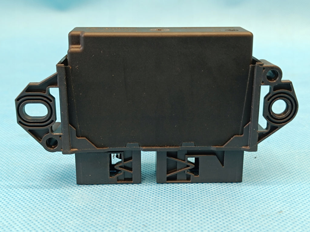 VW PASSAT B9 VARIANT 2.0 TDI 110KW 2024 R MODULE DRIVER PDC 5QS919300A