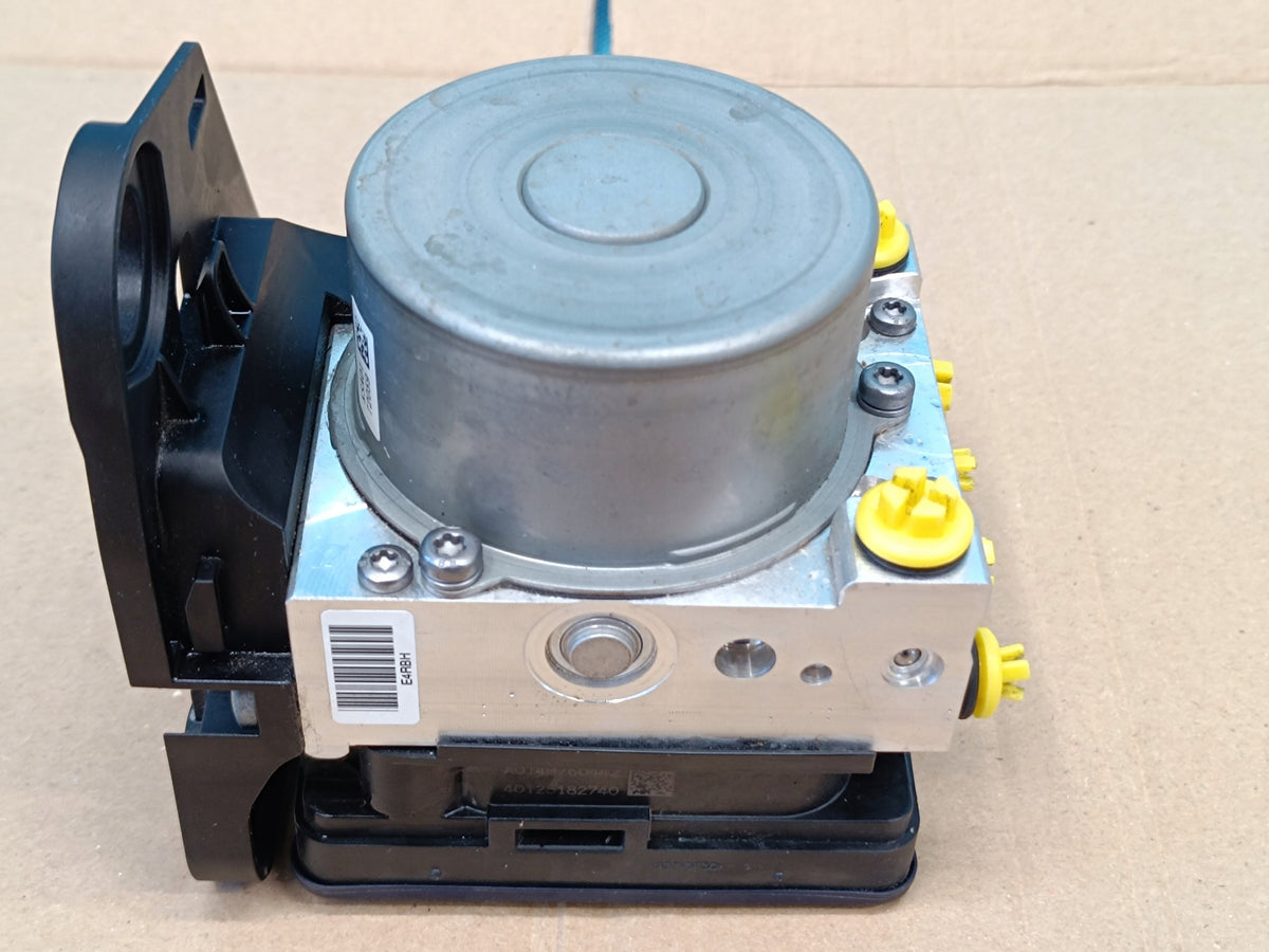VW PASSAT B9 VARIANT 2.0 TDI 110KW 2024R BRAKE PUMP ABS 3WA614517AH