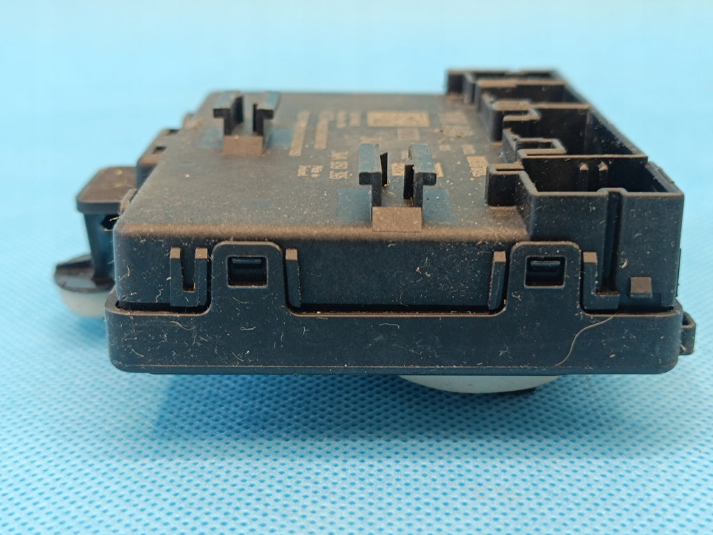 VW PASSAT B9 VARIANT 2.0 TDI 110KW 2024R DOOR MODULE LEFT REAR 3WA959395A