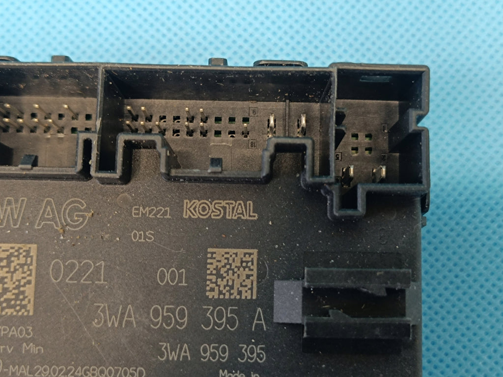 VW PASSAT B9 VARIANT 2.0 TDI 110KW 2024R DOOR MODULE LEFT REAR 3WA959395A