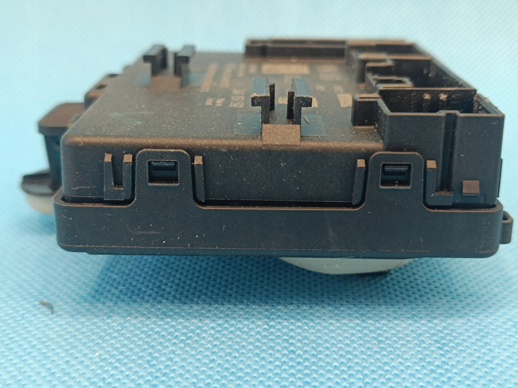 VW PASSAT B9 VARIANT 2.0 TDI 110KW 2024R DOOR MODULE RIGHT FRONT 3WA959592A