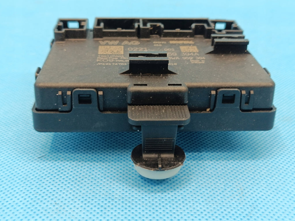 VW PASSAT B9 VARIANT 2.0 TDI 110KW 2024R DOOR MODULE RIGHT REAR 3WA959394A