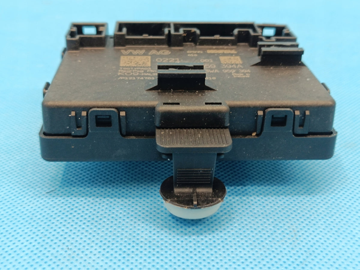 VW PASSAT B9 VARIANT 2.0 TDI 110KW 2024R DOOR MODULE RIGHT REAR 3WA959394A