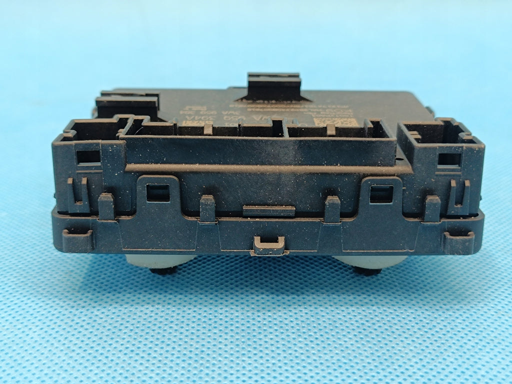 VW PASSAT B9 VARIANT 2.0 TDI 110KW 2024R DOOR MODULE RIGHT REAR 3WA959394A