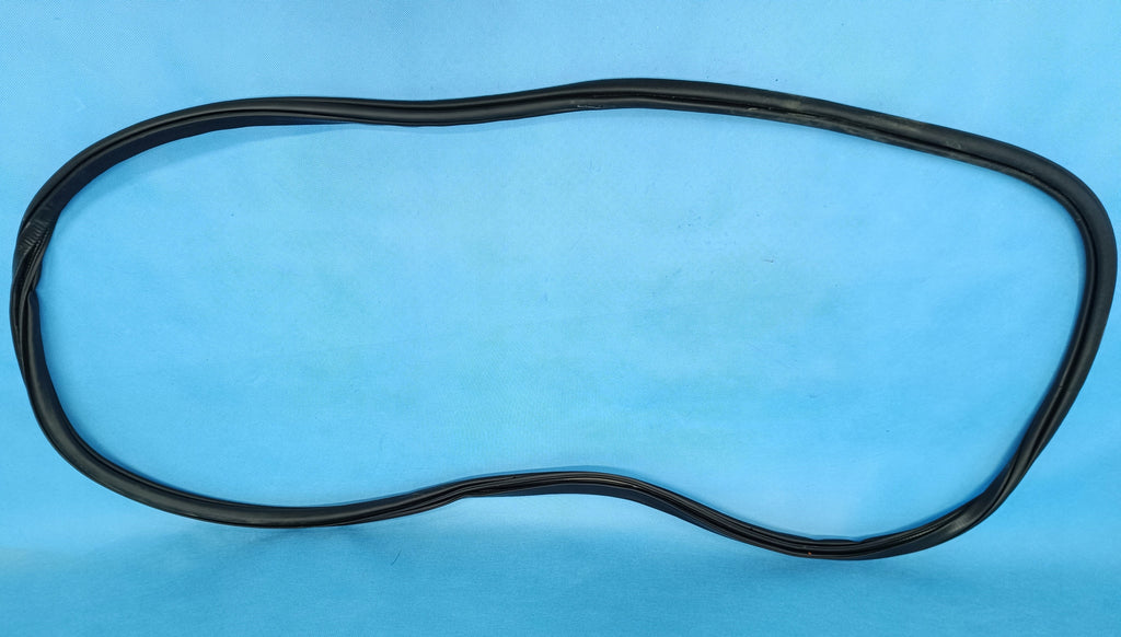 VW PASSAT B9 VARIANT 2.0 TDI 110KW 2024R DOOR SEAL LEFT REAR 3J0867913