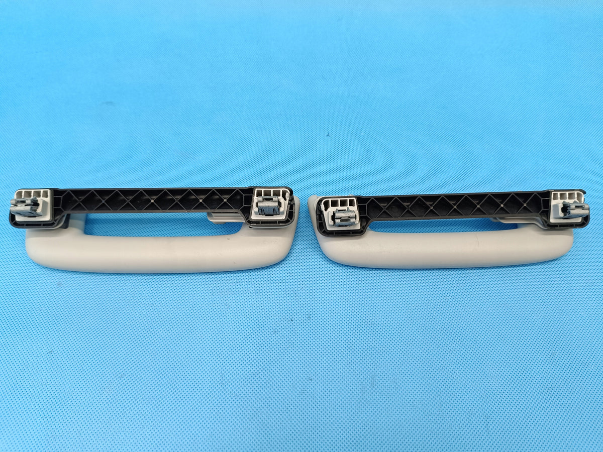 VW PASSAT B9 VARIANT 2.0 TDI 110KW 2024R HANDLE SUBSIFITKI 5H0857643C