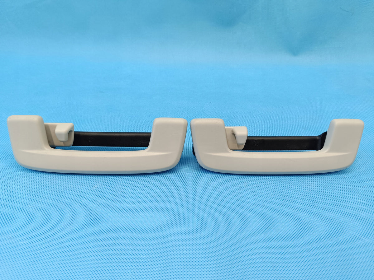 VW PASSAT B9 VARIANT 2.0 TDI 110KW 2024R HANDLE SUBSIFITKI 5H0857643C