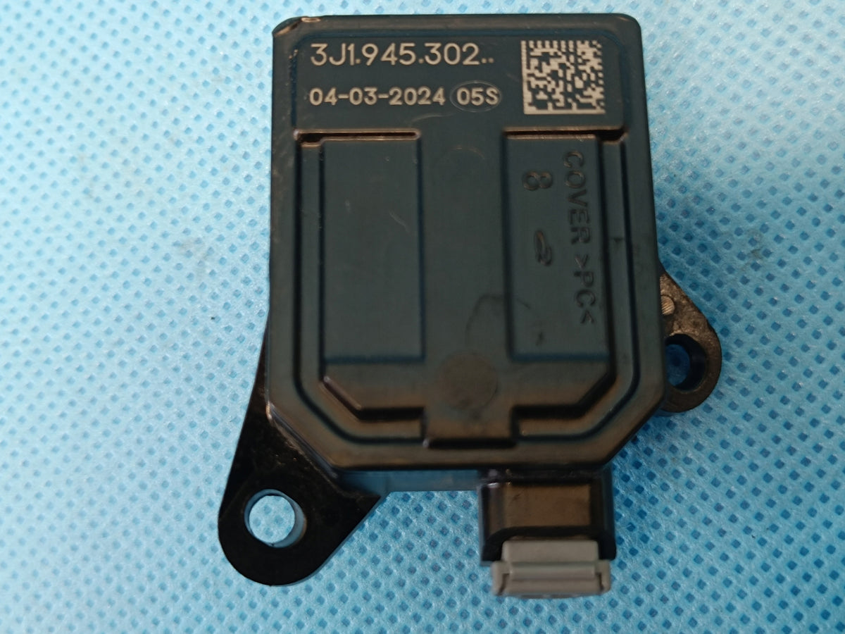VW PASSAT B9 VARIANT 2.0 TDI 110KW 2024R MIRROR CAMERA 3J1945302