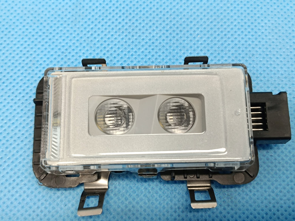 VW PASSAT B9 VARIANT 2.0 TDI 110KW 24R LAMP CABIN LIGHTING 11A947303A