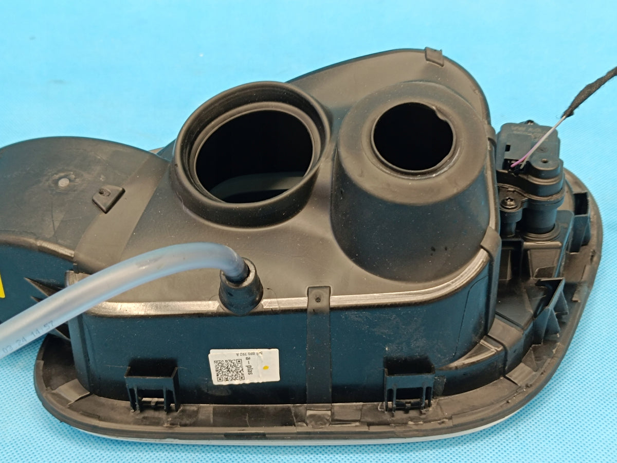 VW PASSAT B9 VARIANT 2.0 TDI 2024 R FUEL FILLER FLAP ACTUATOR 3J0809702A