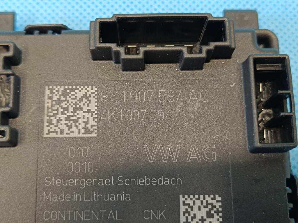 VW PASSAT B9 VARIANT 2.0 TDI 2024 R SUNROOF CONTROLLER MODULE 8Y1907594AC