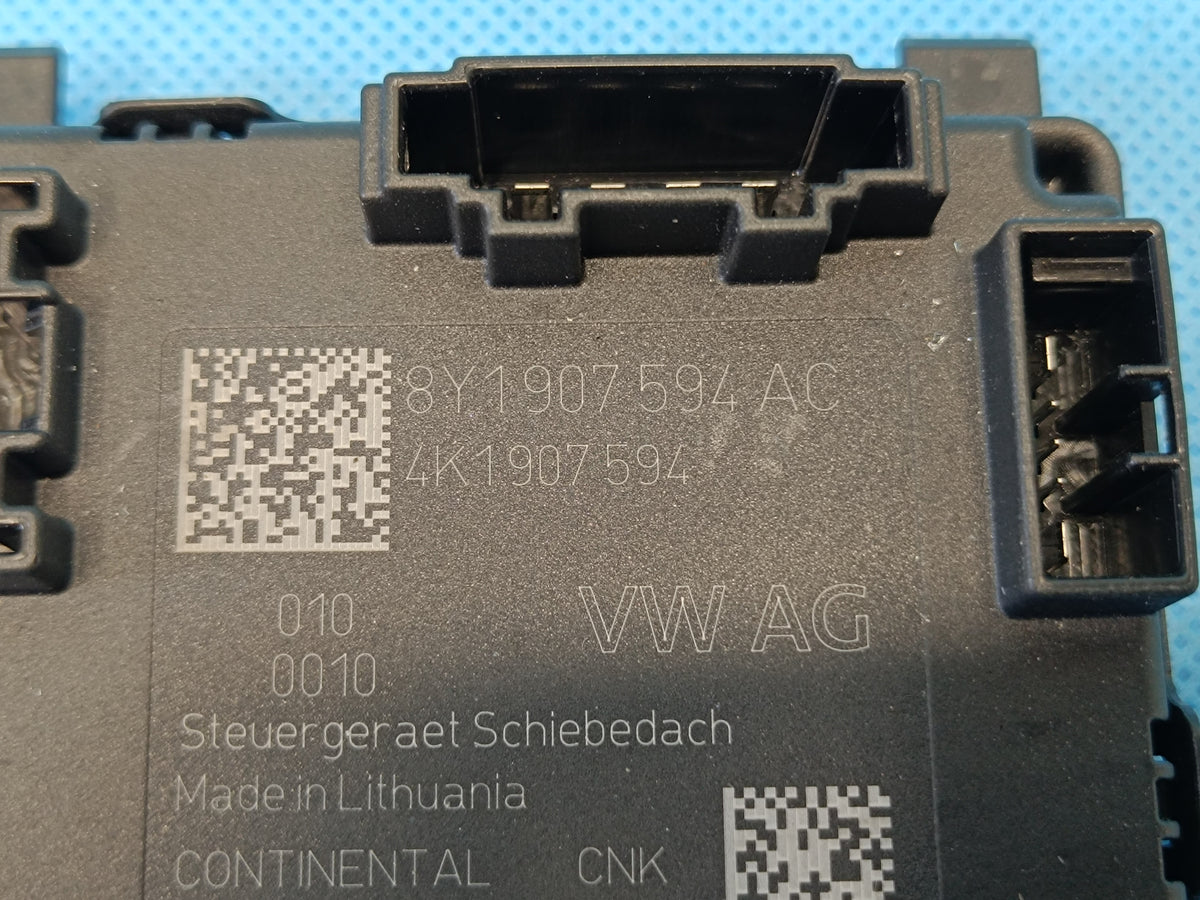 VW PASSAT B9 VARIANT 2.0 TDI 2024 R SUNROOF CONTROLLER MODULE 8Y1907594AC