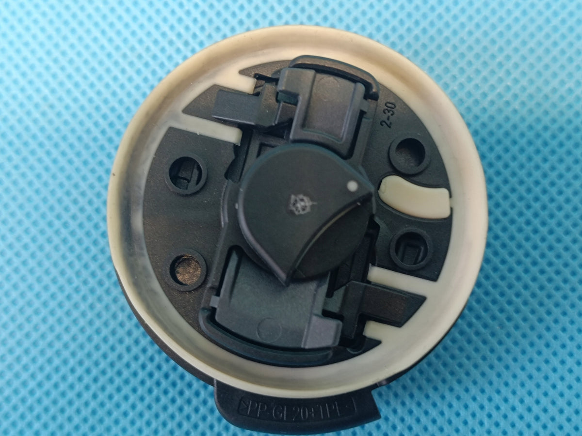 VW PASSAT B9 VARIANT 2.0TDI 110KW 2024R SENSOR IMPACT SENSOR 85E959354A
