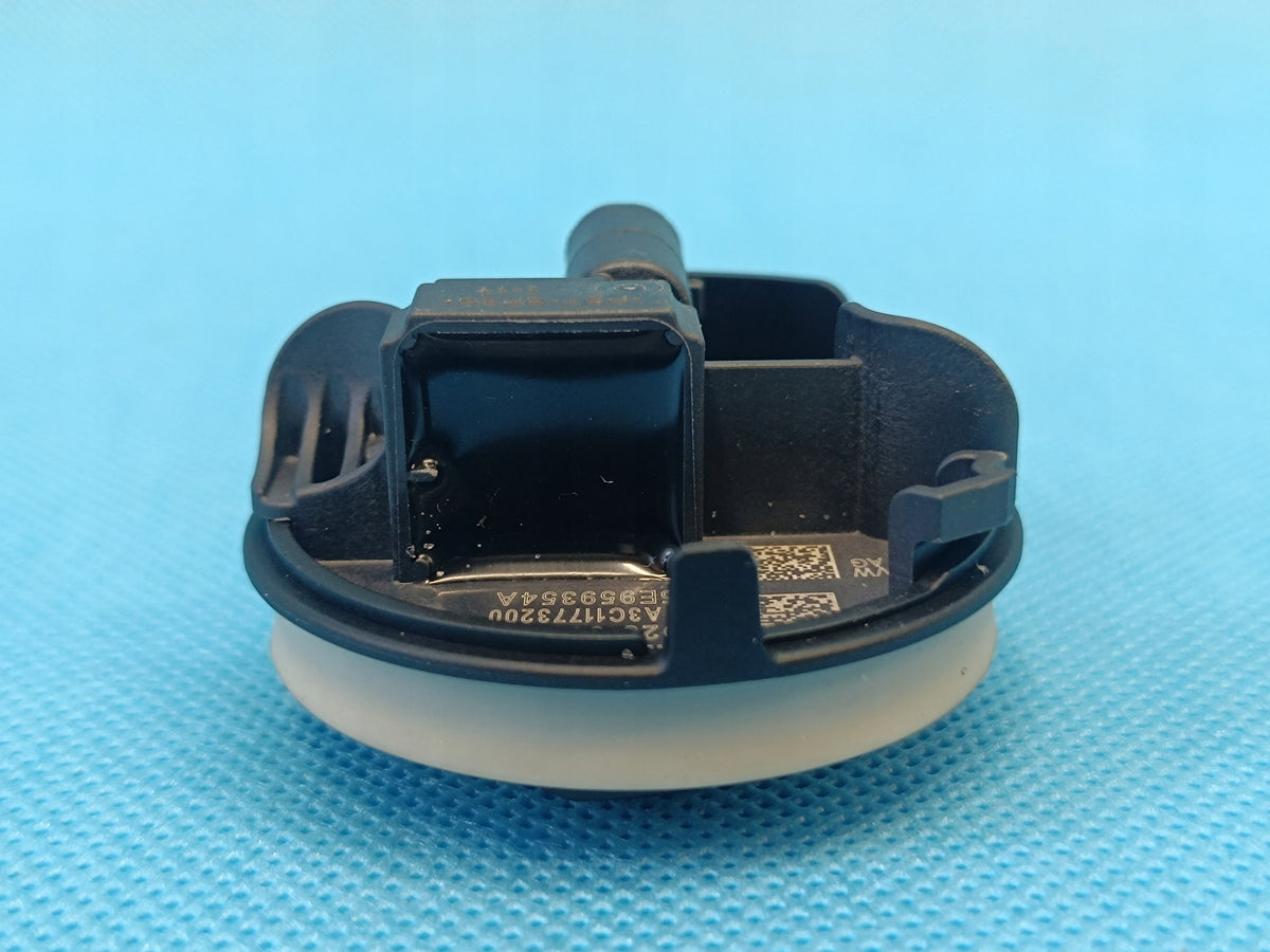 VW PASSAT B9 VARIANT 2.0TDI 110KW 2024R SENSOR IMPACT SENSOR 85E959354A