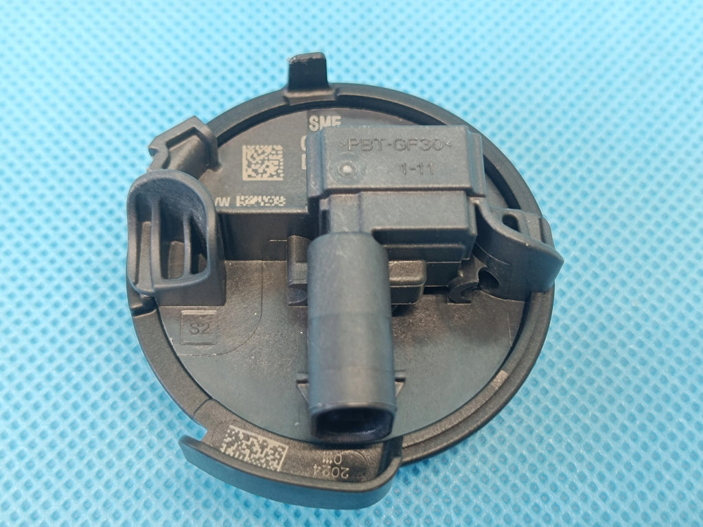 VW PASSAT B9 VARIANT 2.0TDI 110KW 2024R SENSOR IMPACT SENSOR 85E959354A