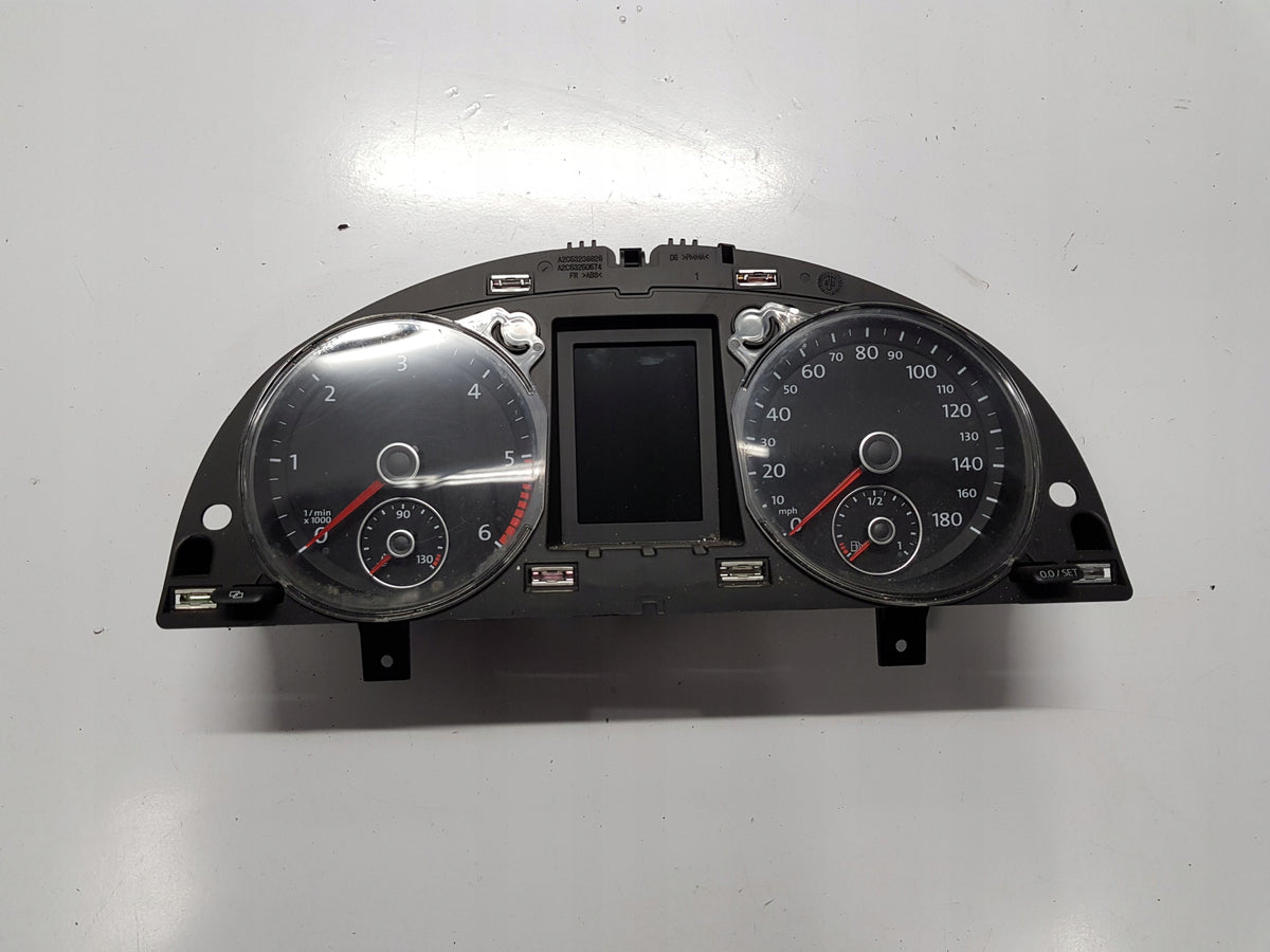 VW PASSAT CC 08R COUNTER CLOCK 2.0TDI 3C8920970A
