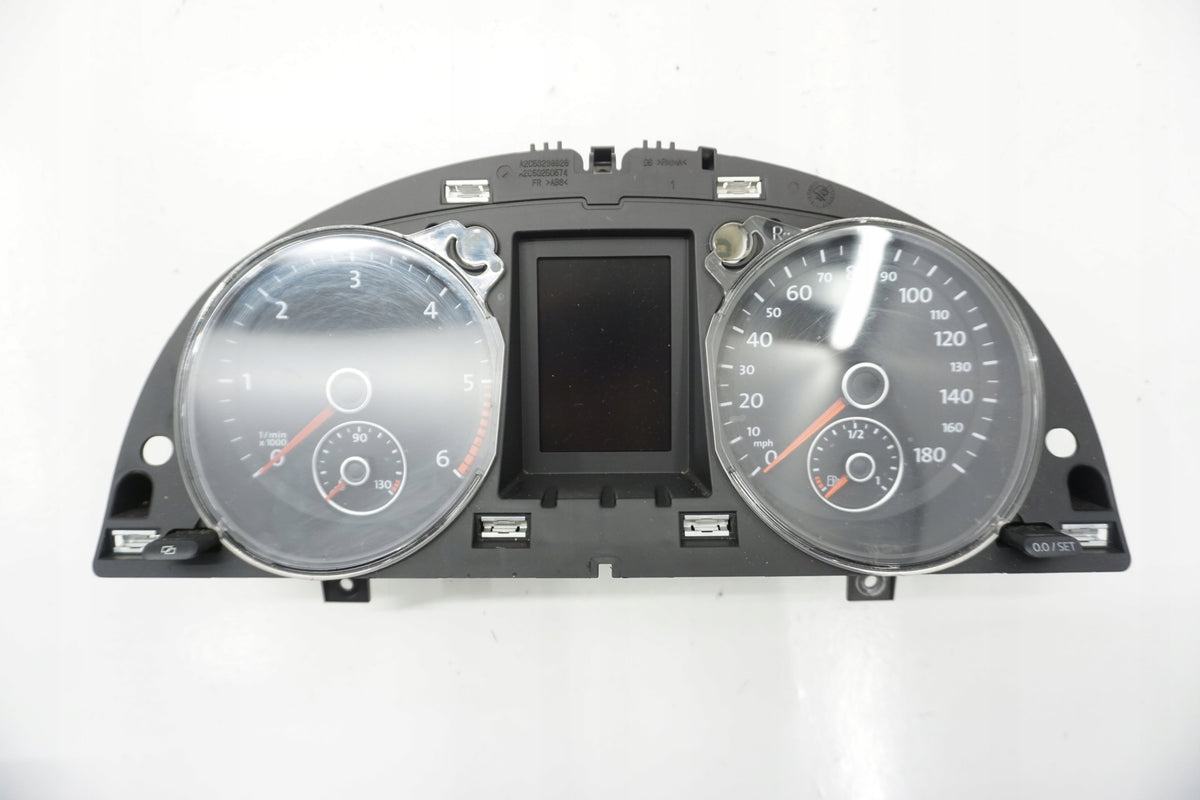 VW PASSAT CC COUNTER CLOCK 2.0TDI UK 3C8920970P