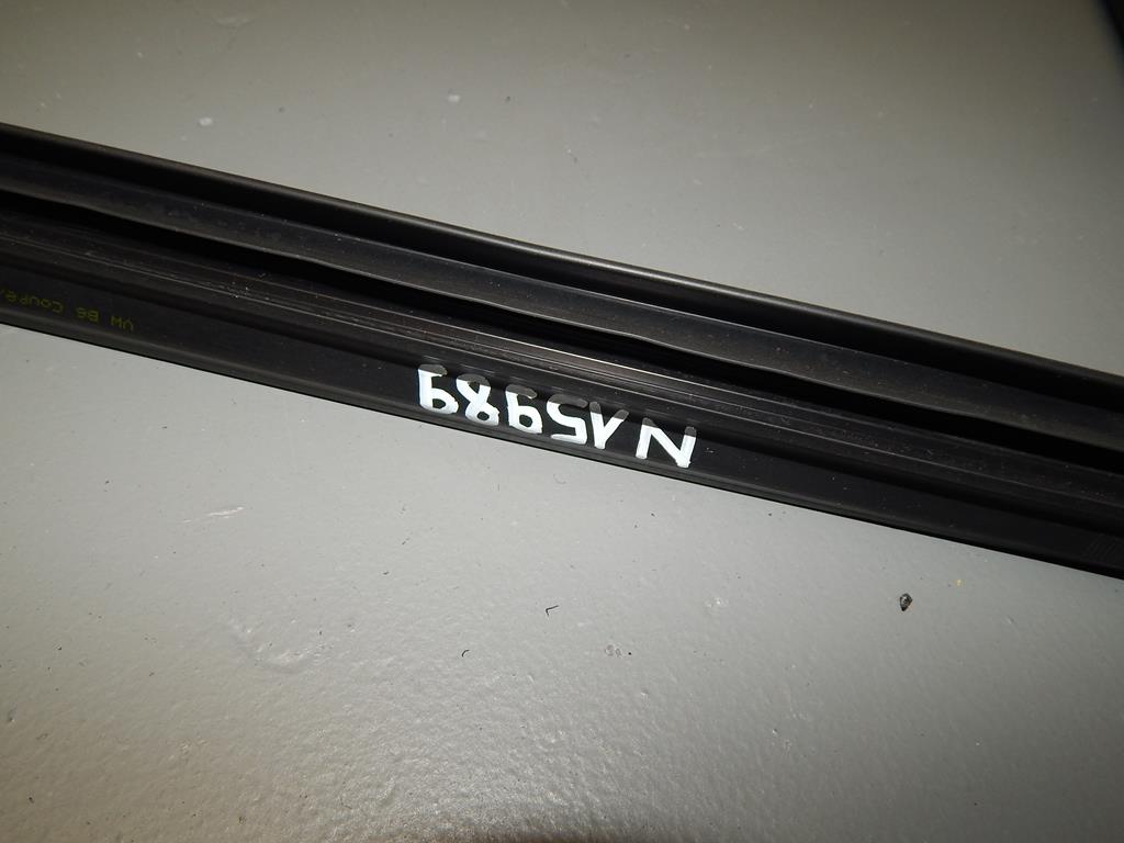 VW PASSAT CC DOOR SEAL RIGHT REAR 3C8854546