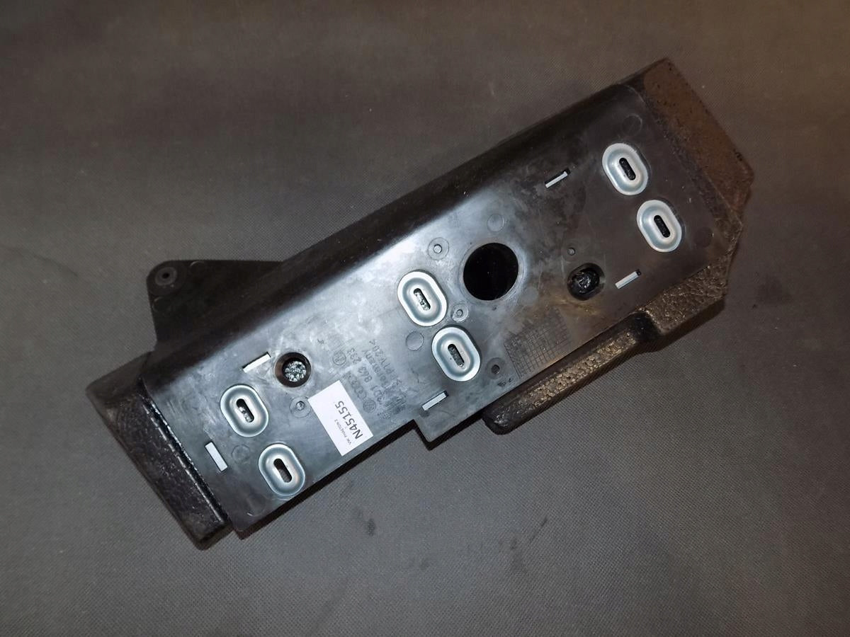 VW PHAETON BASE FOOT 3D1863233