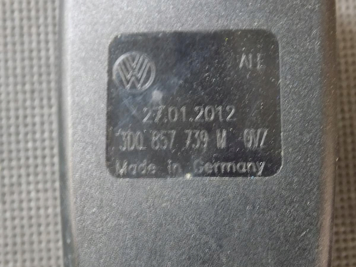 VW PHAETON BELT CLOSURE 3D0857739M