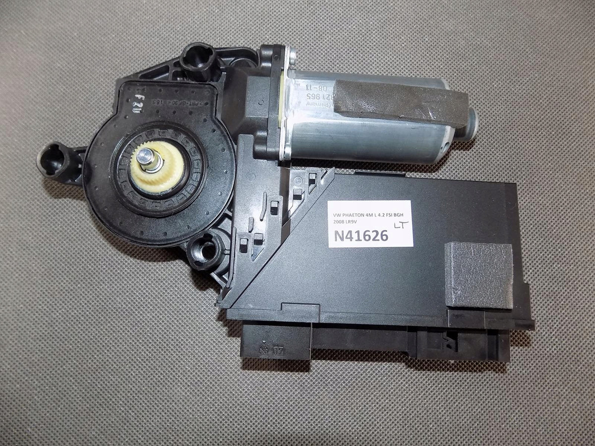 VW PHAETON WINDSHIELD MOTOR LEFT REAR 3D0959703K