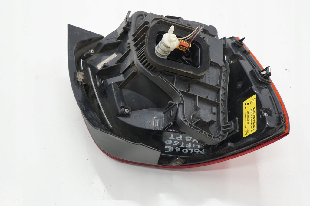 VW POLO 6C 5D HB 14R LAMP RIGHT REAR 6C0945096G