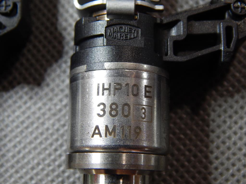 VW POLO 6C INJECTION FUEL INJECTOR V03946362A