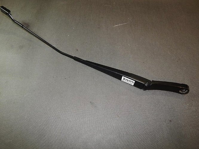 VW POLO 6R WIPER ARM RIGHT 6R1855410A
