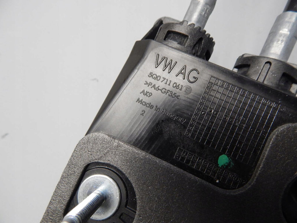 VW POLO VI 2G GEAR SELECTOR CABLES 2Q0711049A