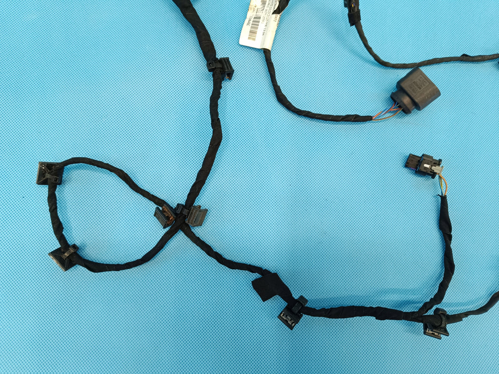 VW Passat B8 VARIANT 2.0 TDI 110KW 2022 R BUMPER HARNESS PDC 3G9971104K