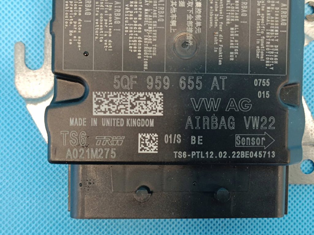 VW Passat B8 VARIANT 2.0 TDI 110KW 2022R DRIVER MODULE AIRBAG 5QF959655AT