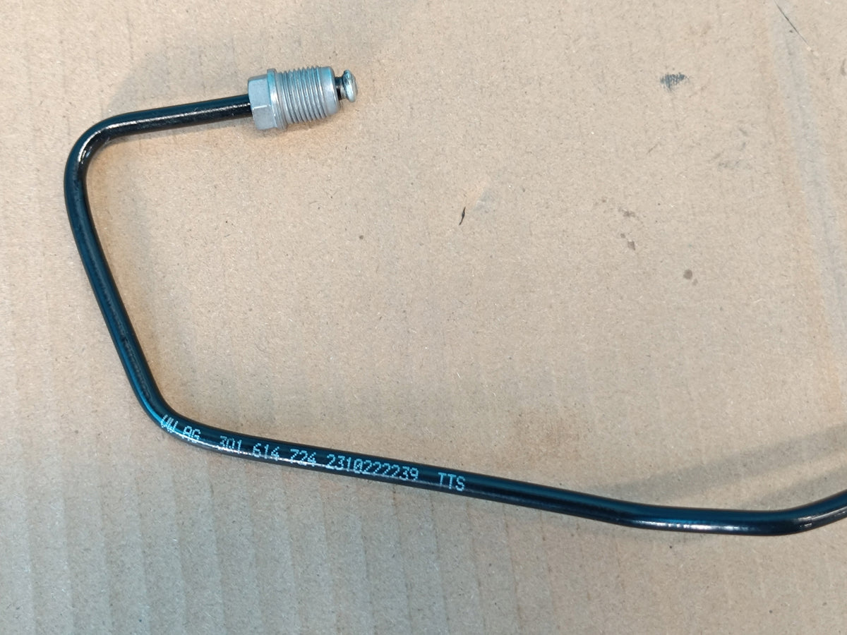 VW Passat B8 VARIANT 2.0 TDI 2023 R BRAKE HOSE RIGHT FRONT 3Q1614724