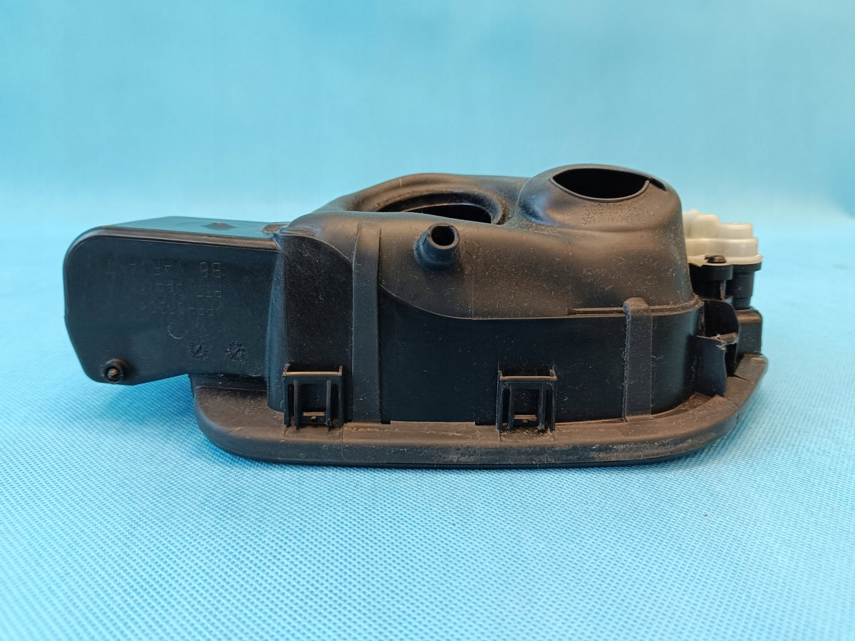 VW Passat B8 VARIANT 2.0TDI 110KW 2022R FUEL FILLER FLAP LC9X 3G9809857D