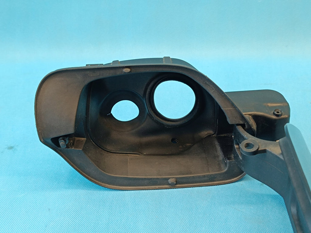 VW Passat B8 VARIANT 2.0TDI 110KW 2022R FUEL FILLER FLAP LC9X 3G9809857D