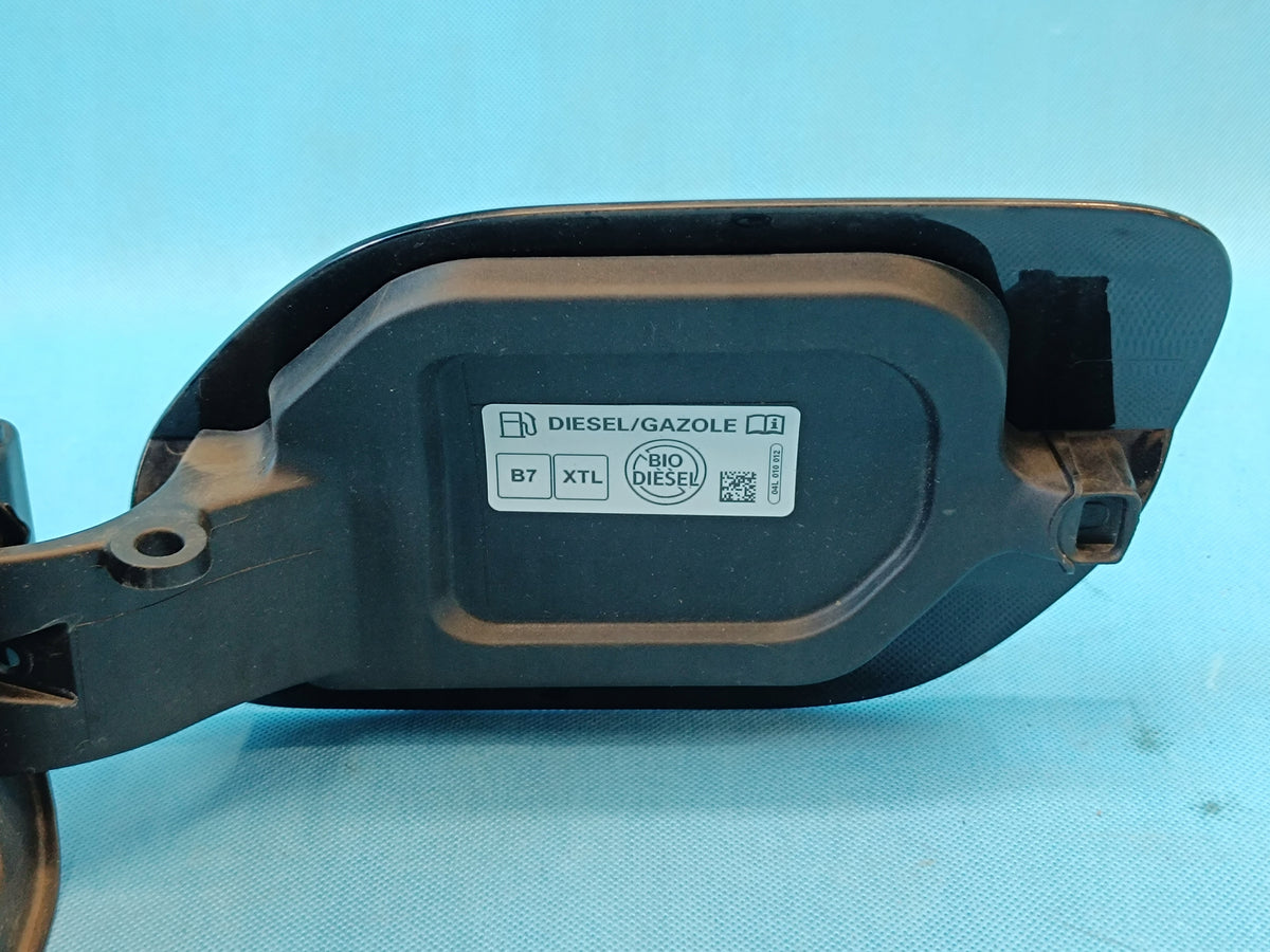 VW Passat B8 VARIANT 2.0TDI 110KW 2022R FUEL FILLER FLAP LC9X 3G9809857D