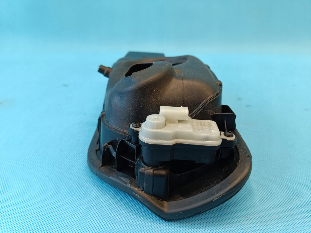 VW Passat B8 VARIANT 2.0TDI 110KW 2022R FUEL FILLER FLAP LC9X 3G9809857D