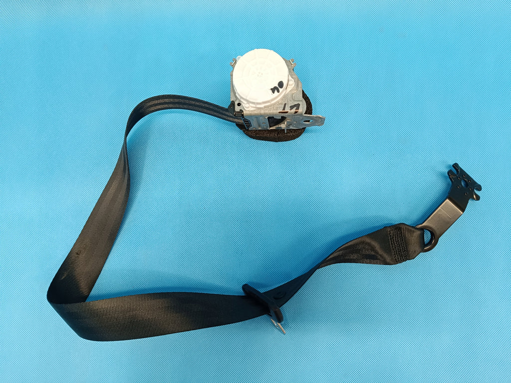 VW Passat B8 VARIANT 2023 R SEAT BELT LEFT REAR WORKING 3G9857805H