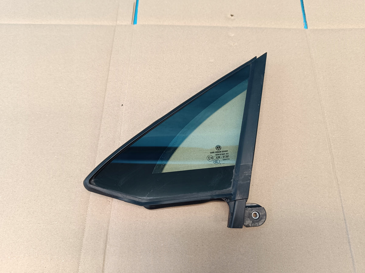 VW Passat B8 VARIANT GLASS TRIANGLE DOOR LEFT FRONT 3G0845113H FROM 2022
