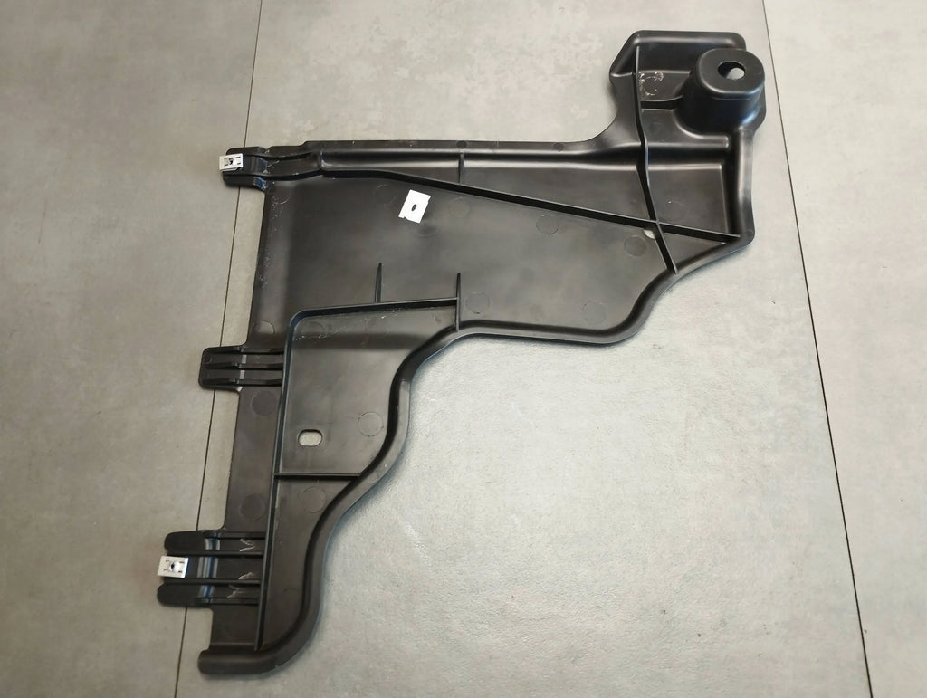 VW Polo VI 2G CHASSIS COVER 2Q0825102A